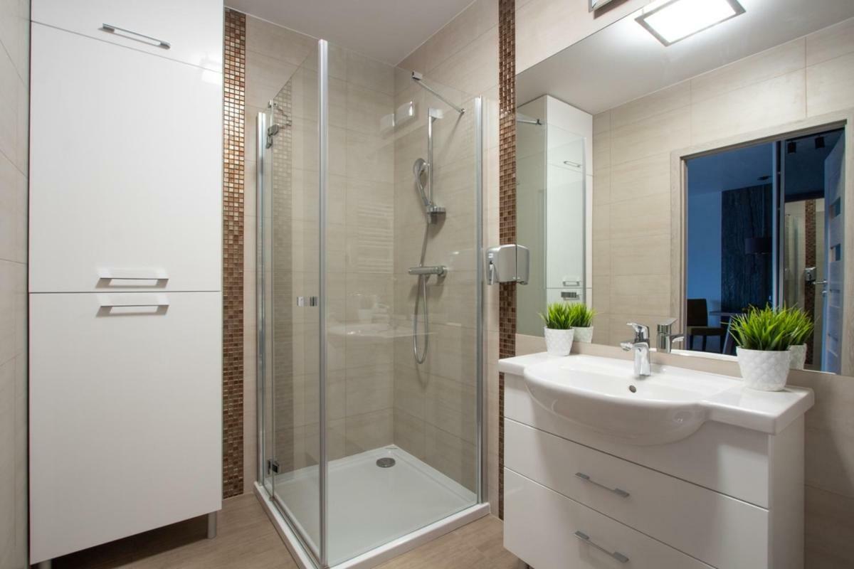 Apartament W Rezydencji Solna 코워브제크 외부 사진